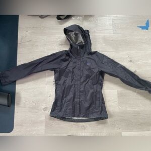 Women’s Patagonia Torrentshell Rain Jacket